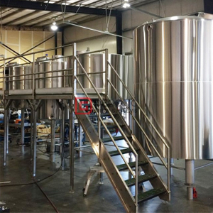 Zařízení na vaření piva z nerezové oceli 2000L Pivovarská linka na výrobu piva Výrobce automatických strojních zařízení na prodej